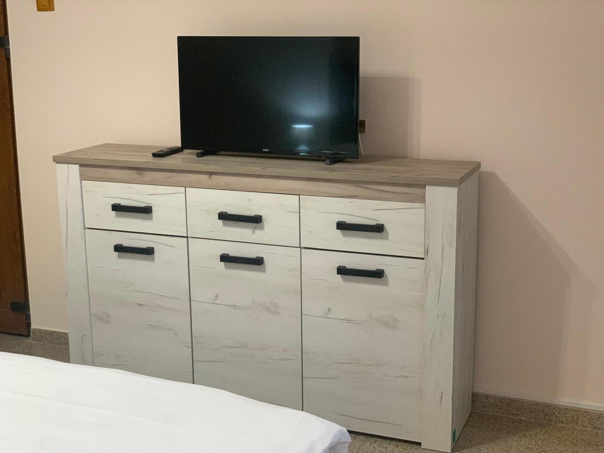 Minerva Ultracentral Apartment Крайова Екстериор снимка