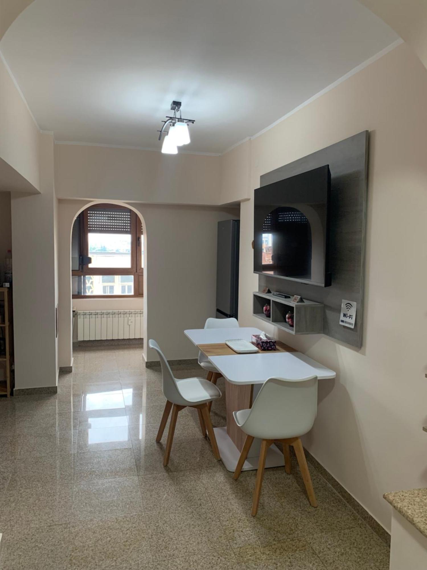 Minerva Ultracentral Apartment Крайова Екстериор снимка