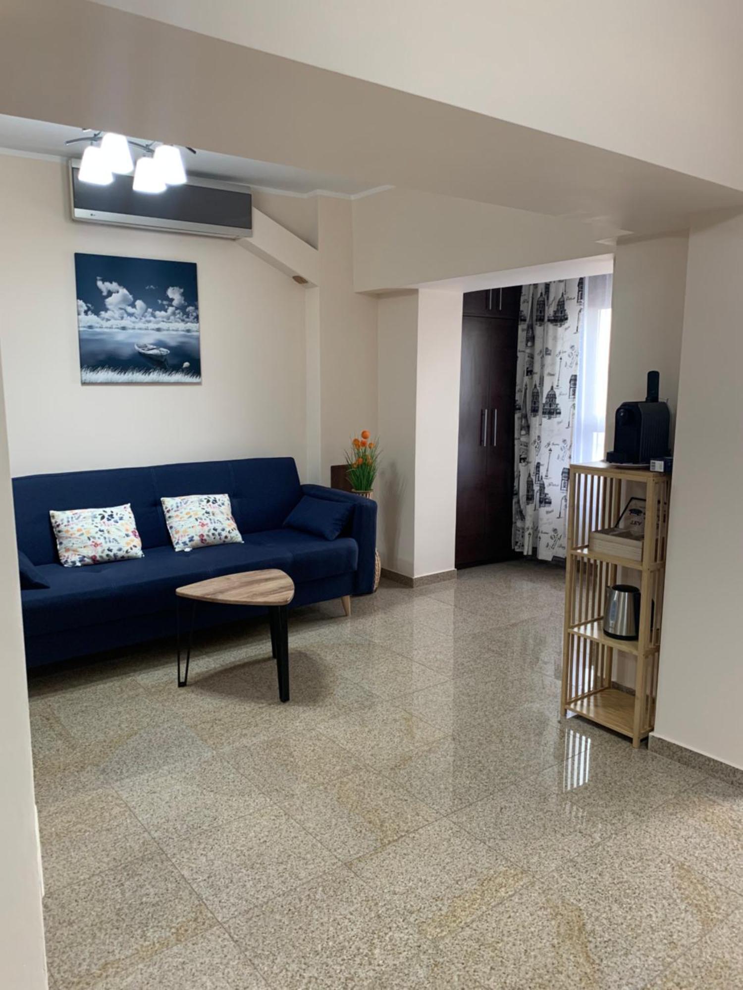 Minerva Ultracentral Apartment Крайова Екстериор снимка