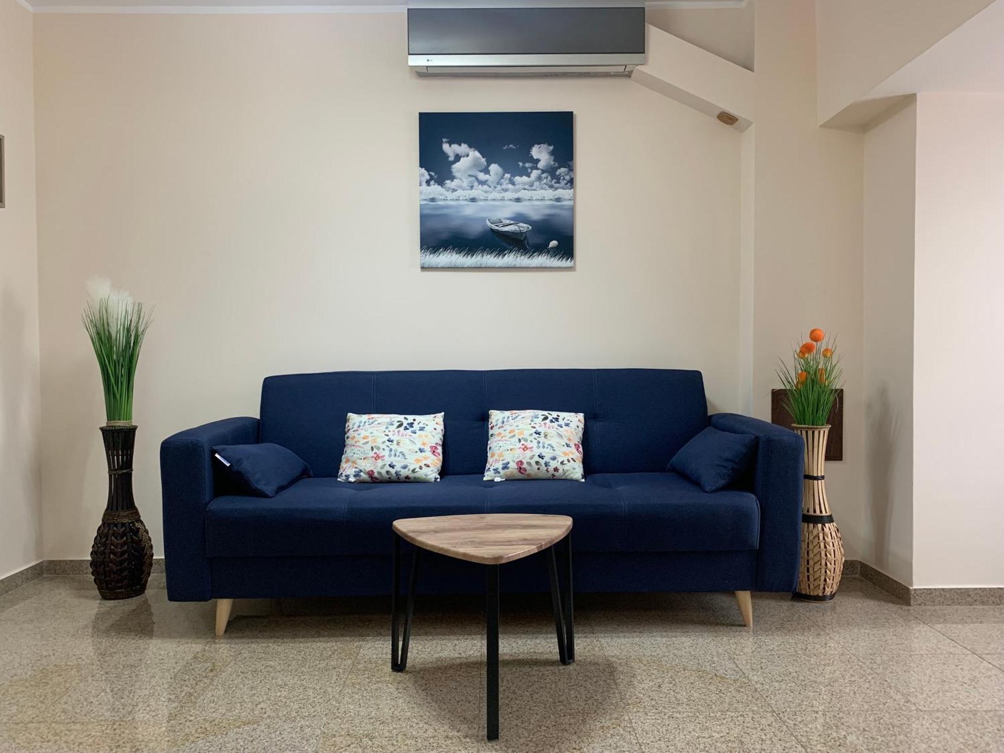 Minerva Ultracentral Apartment Крайова Екстериор снимка