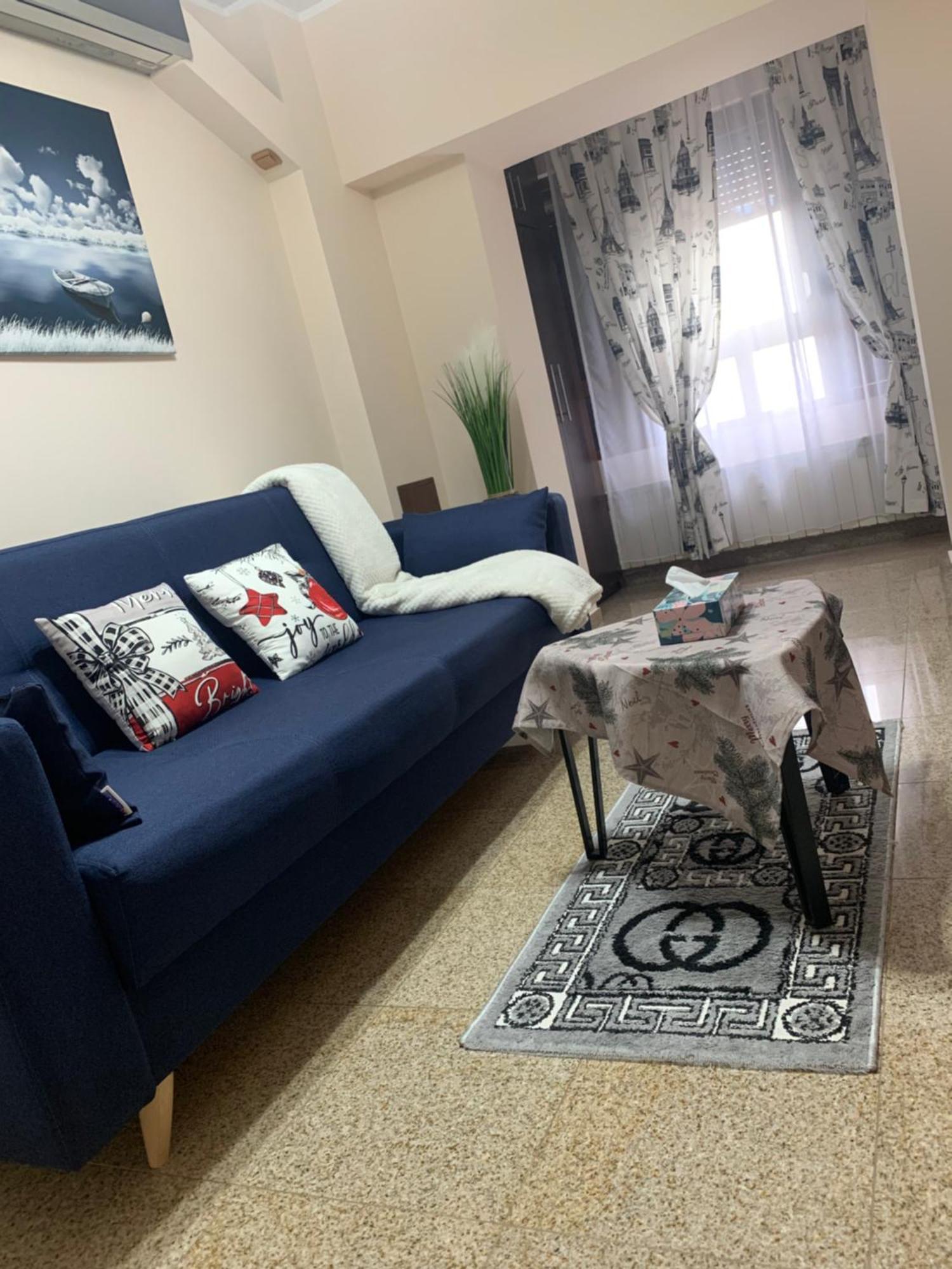 Minerva Ultracentral Apartment Крайова Екстериор снимка
